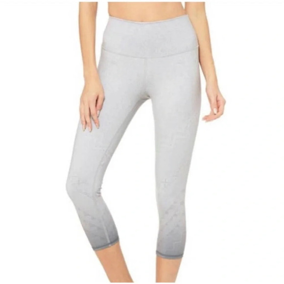 ALO YOGA Airbrush Crop Leggings in‎ Slate Casbah - Picture 1 of 6